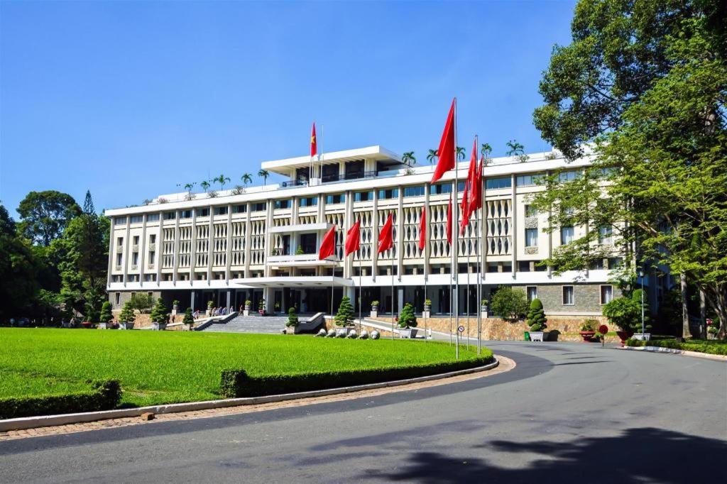Khách sạn Lucky Star Saigon TP. Hồ Chí Minh
