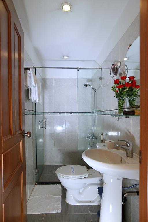 Hotel Lucky Star Saigon